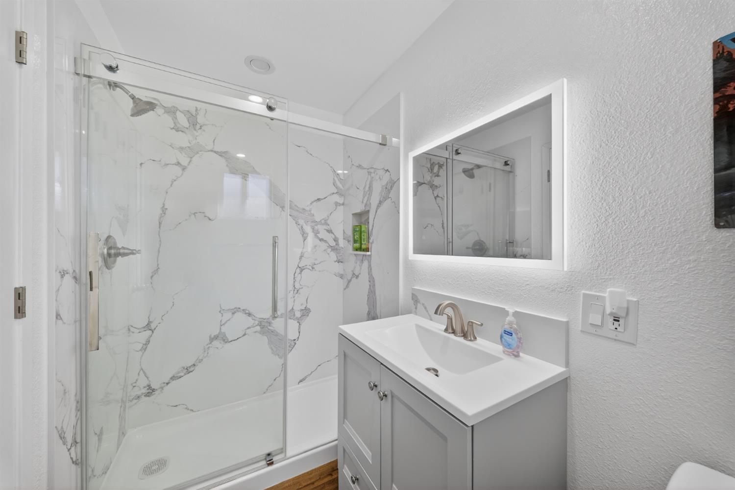 41987 Crass Dr, Oakhurst, CA 93644