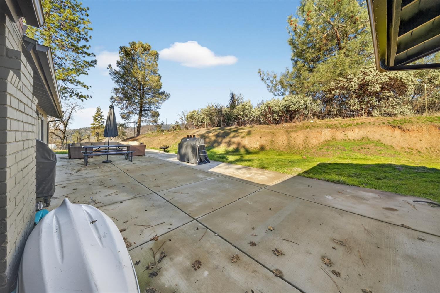 41987 Crass Dr, Oakhurst, CA 93644