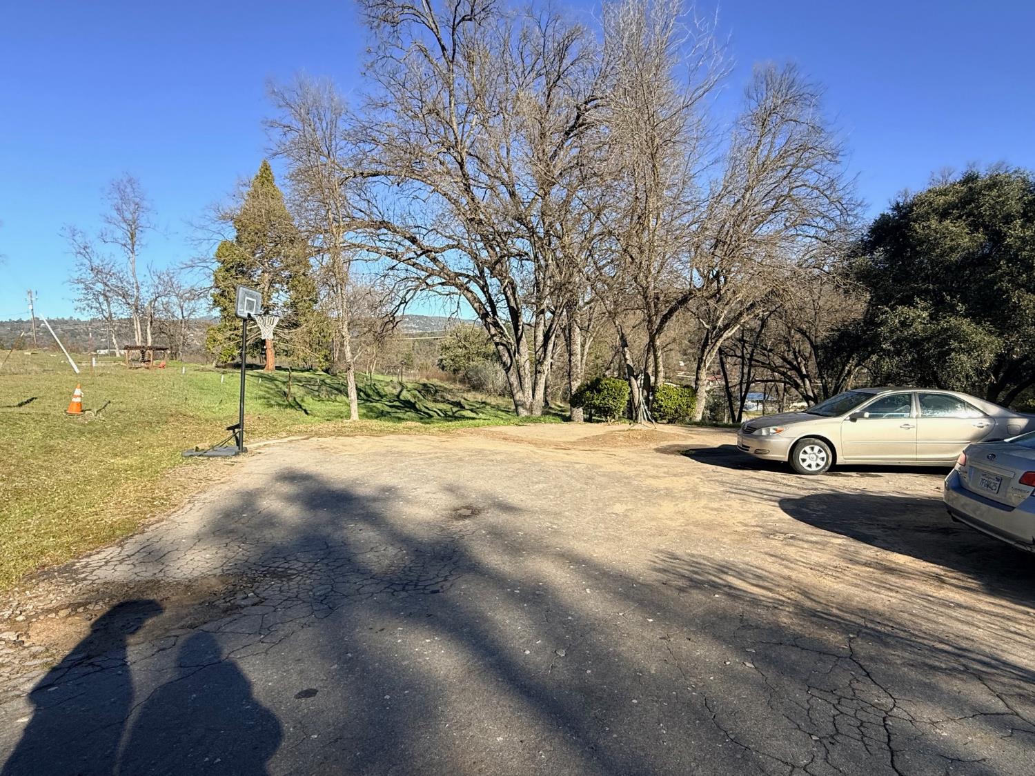 50155 Hangtree, Oakhurst, CA 93644