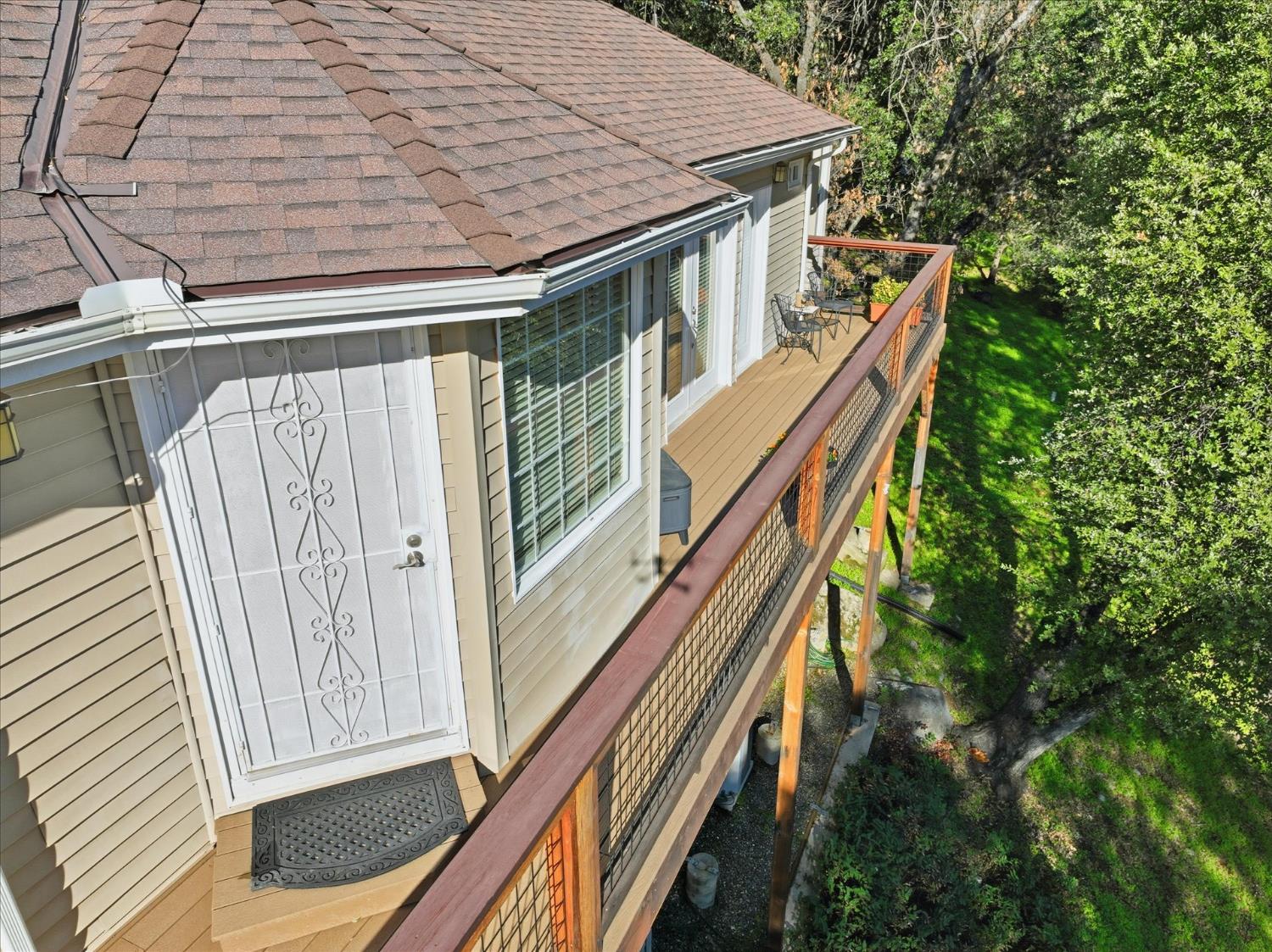 39309 Forest Park Ln, Oakhurst, CA 93644