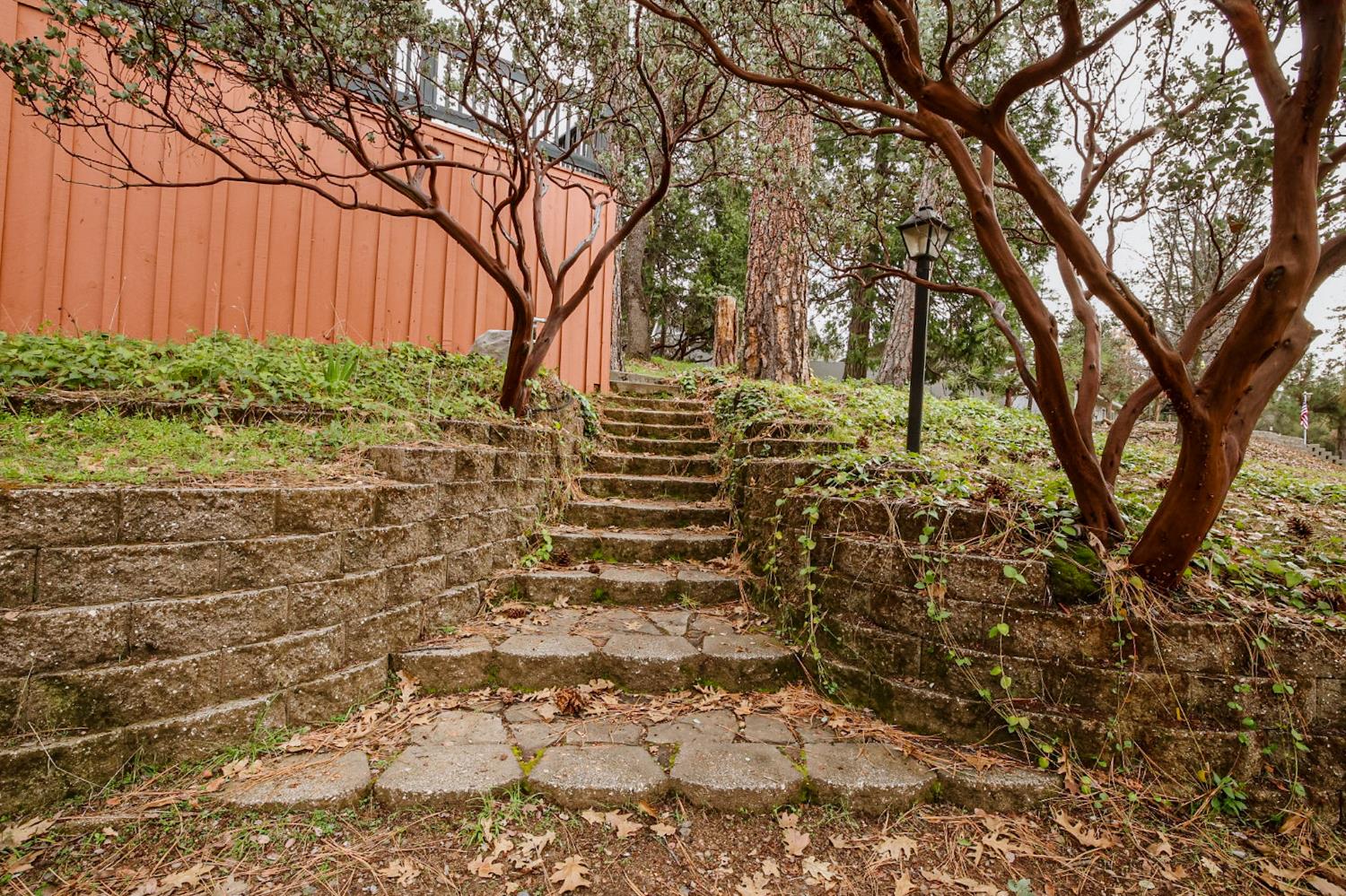 43285 W Sugar Pine, Oakhurst, CA 93644