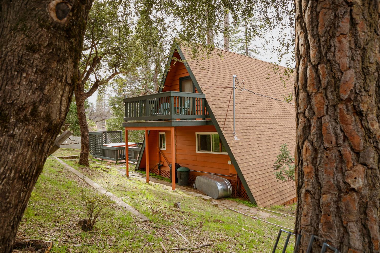 43285 W Sugar Pine, Oakhurst, CA 93644