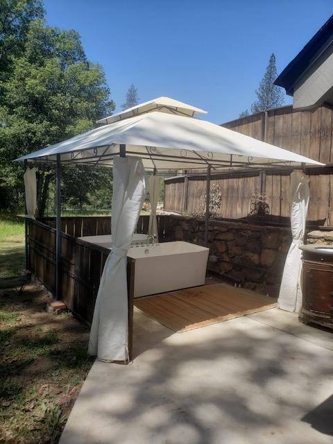 37969 Road 422, Oakhurst, CA 93644