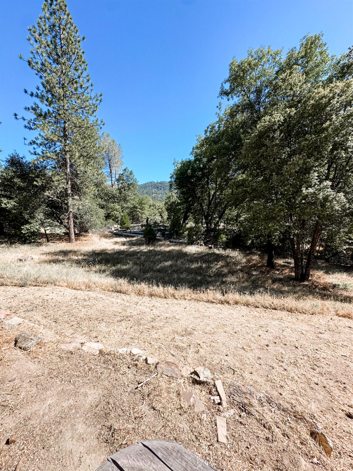 37969 Road 422, Oakhurst, CA 93644