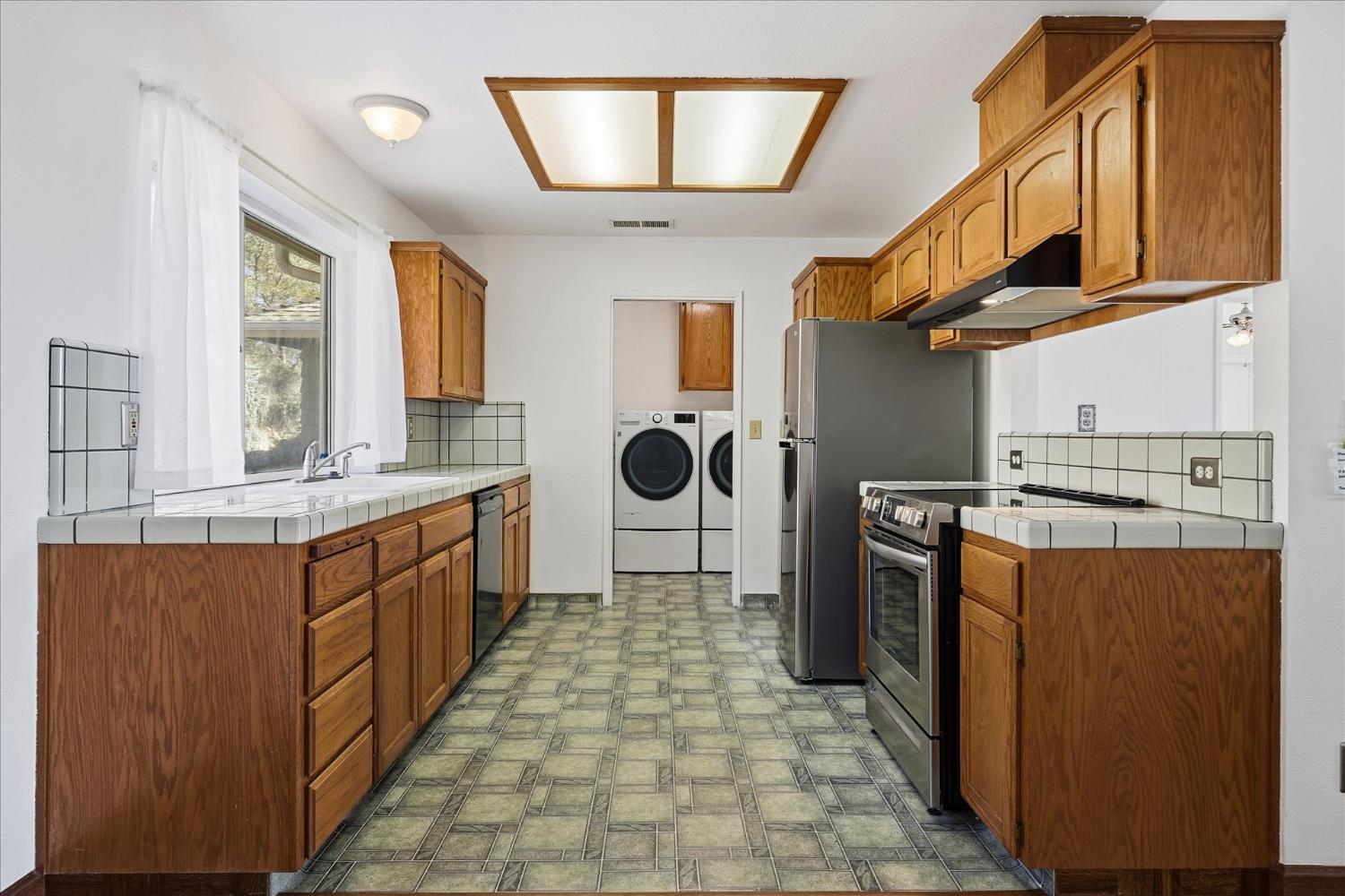 30917 N Dome Dr, Coarsegold, CA 93614