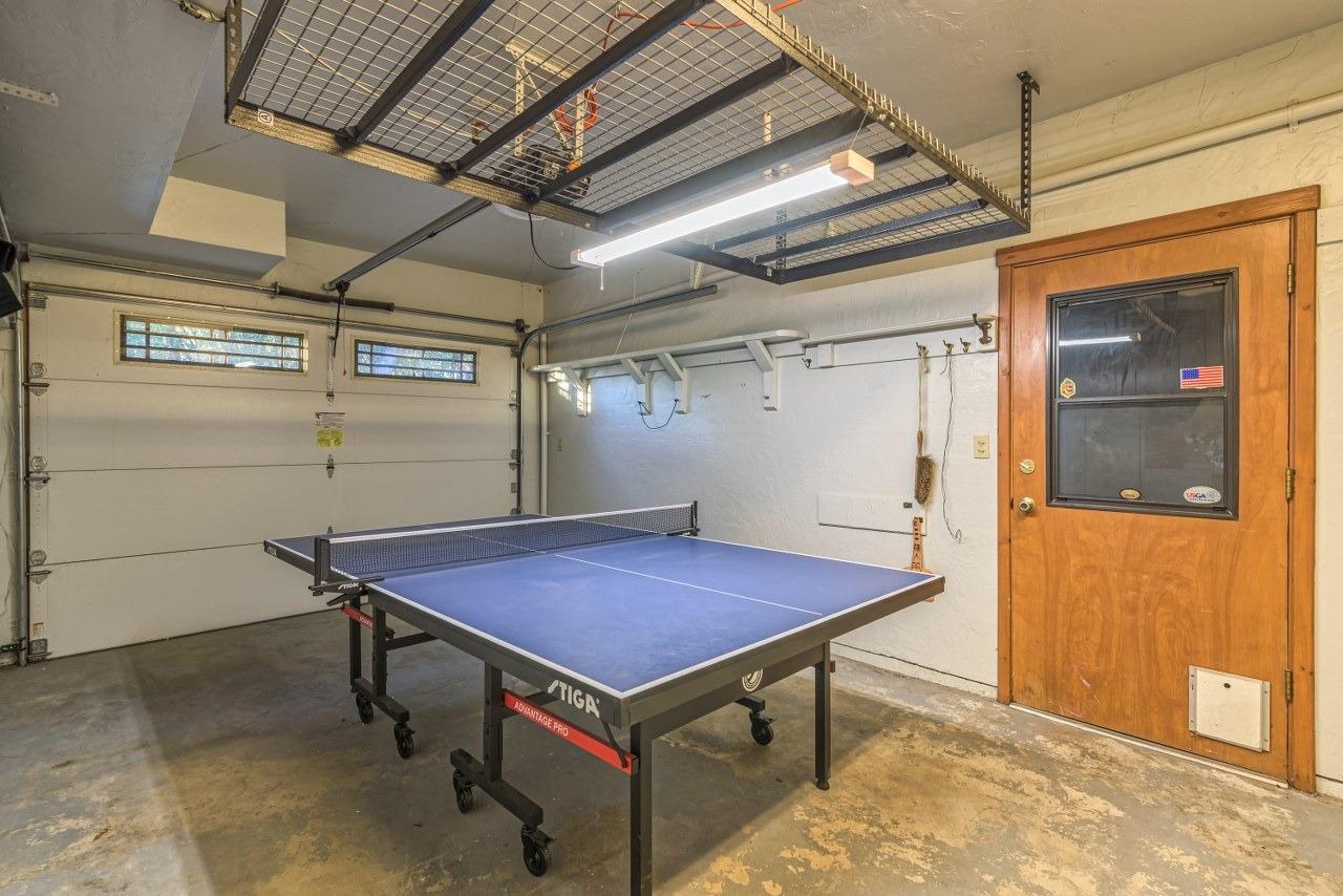 42203 Oak Ln, Oakhurst, CA 93644