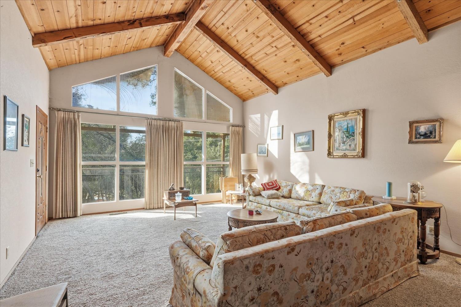 51590 Coyote Ridge Rd, Oakhurst, CA 93644