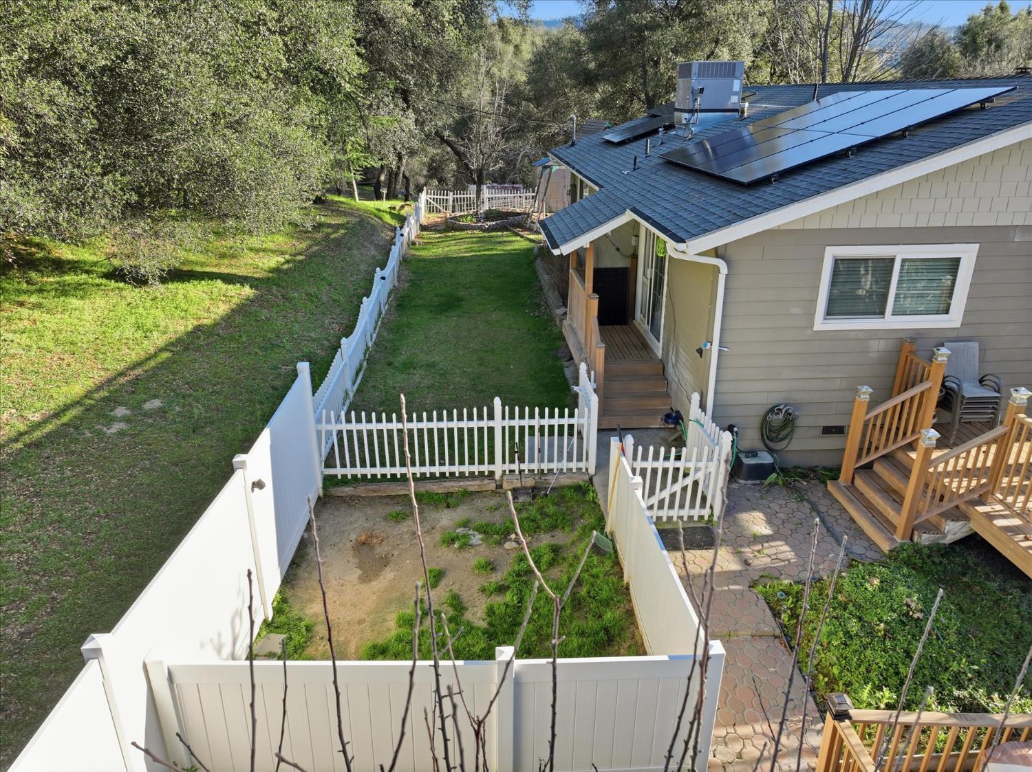 40182 Alerna Way, Oakhurst, CA 93644