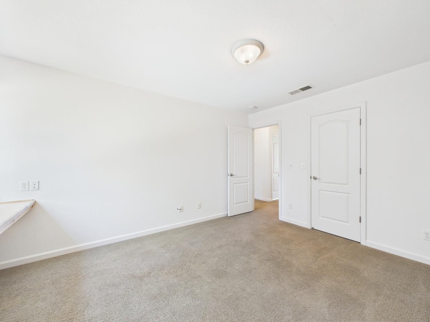 37550 Mountain Lakes Rd, Oakhurst, CA 93644