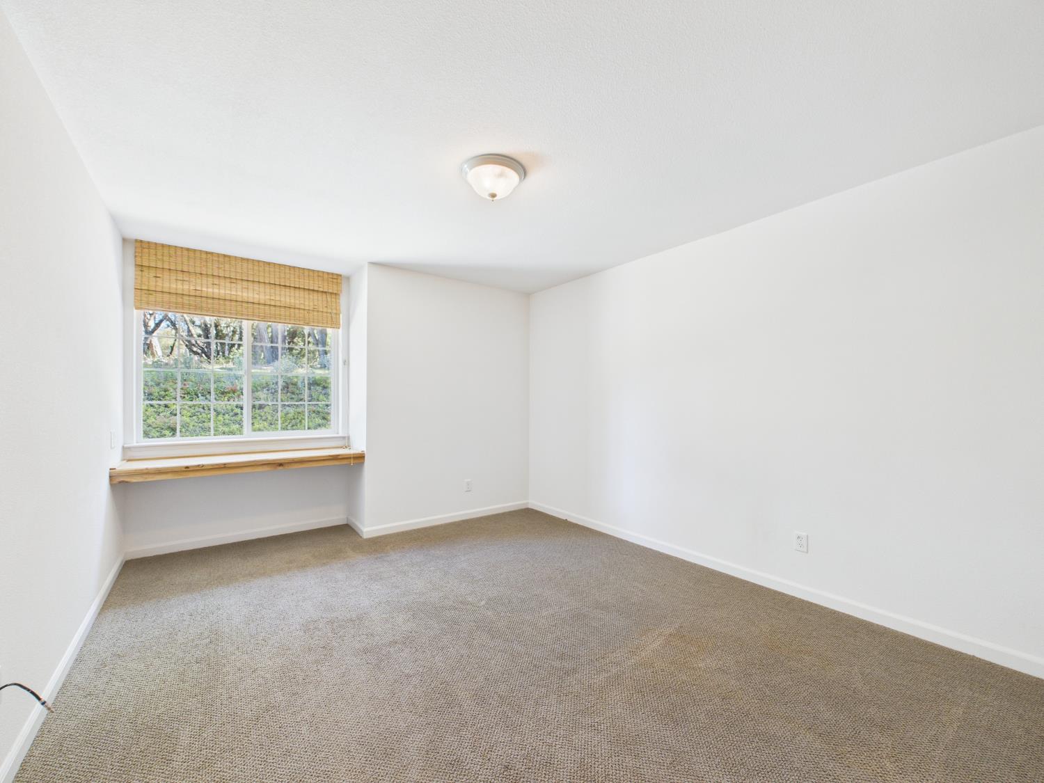 37550 Mountain Lakes Rd, Oakhurst, CA 93644