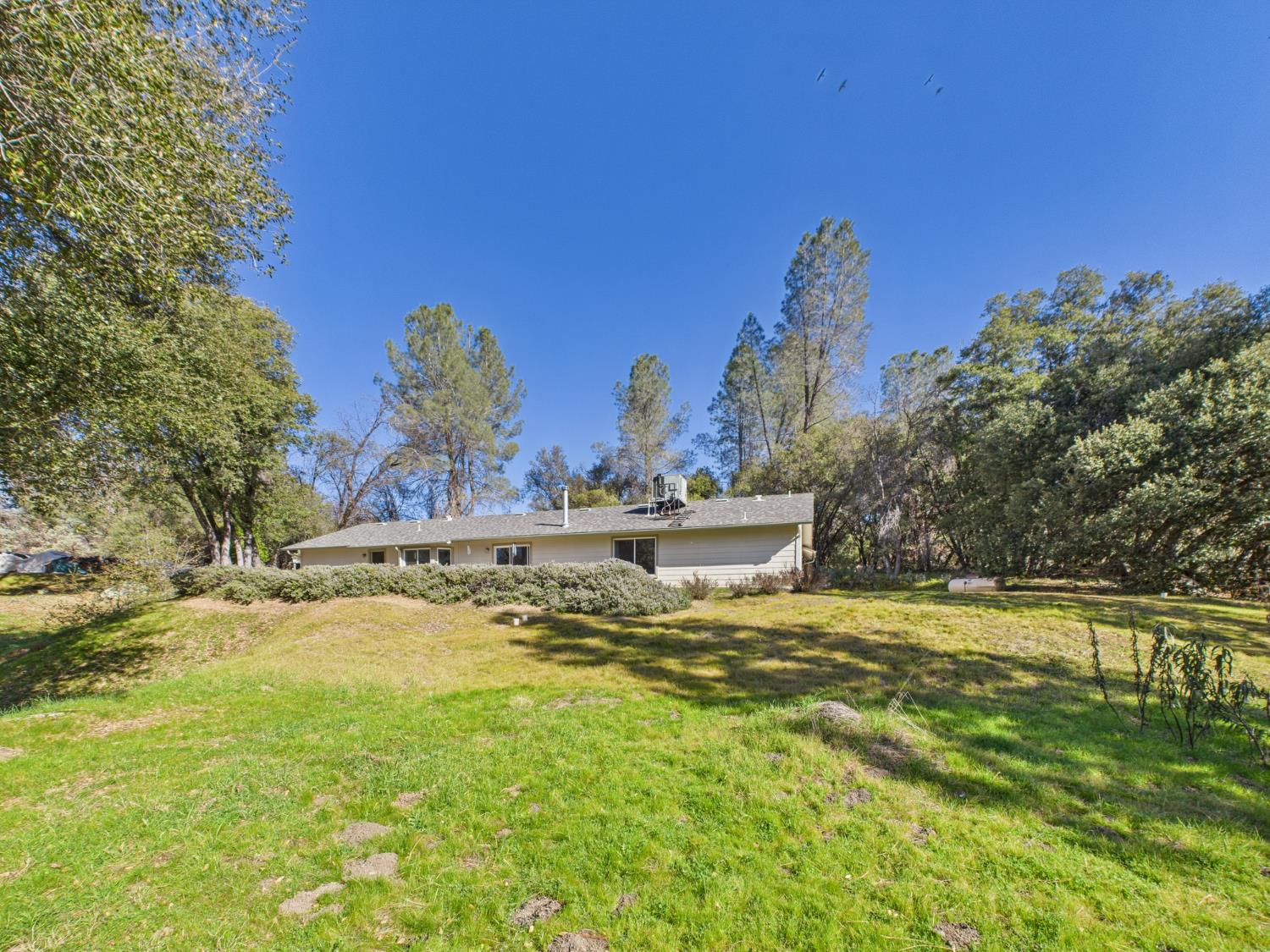 37550 Mountain Lakes Rd, Oakhurst, CA 93644