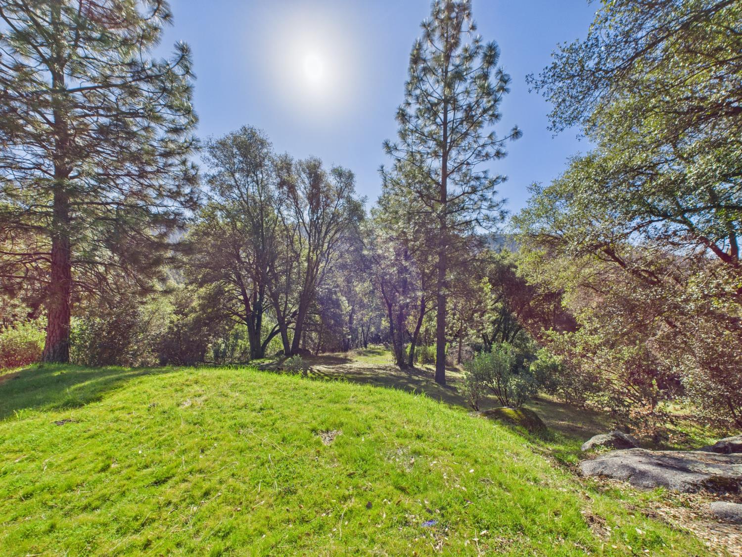 37550 Mountain Lakes Rd, Oakhurst, CA 93644