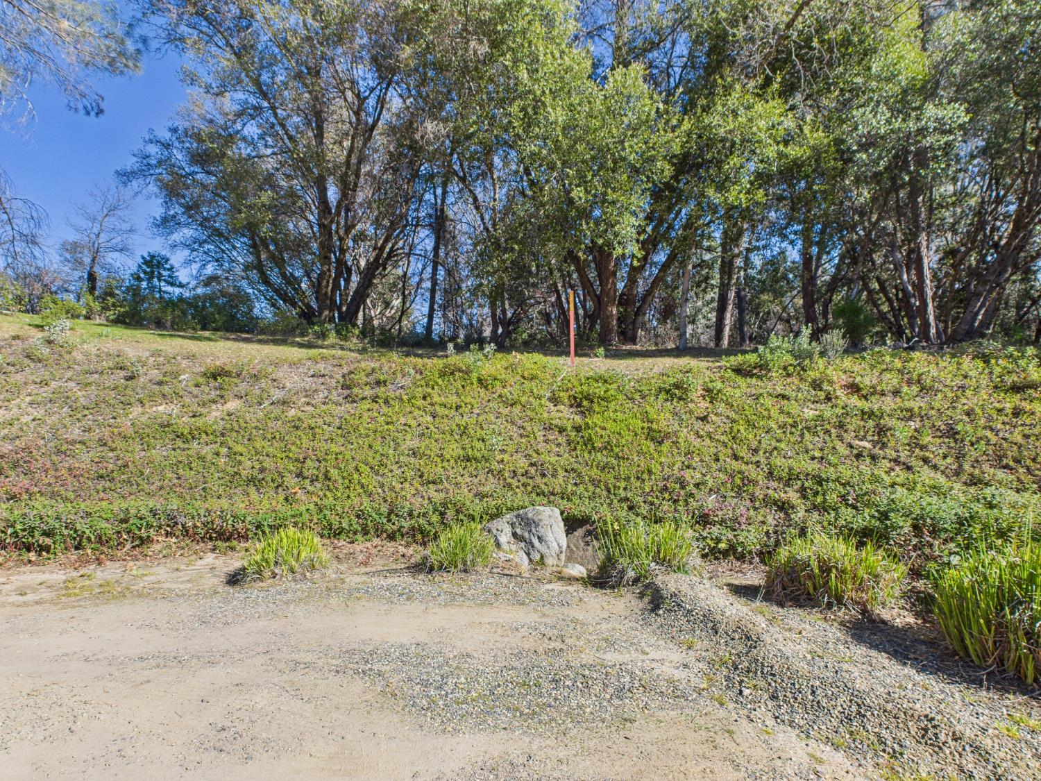 37550 Mountain Lakes Rd, Oakhurst, CA 93644