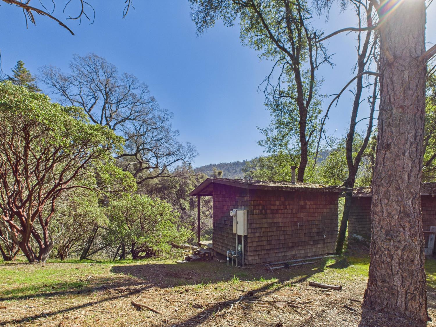 37550 Mountain Lakes Rd, Oakhurst, CA 93644