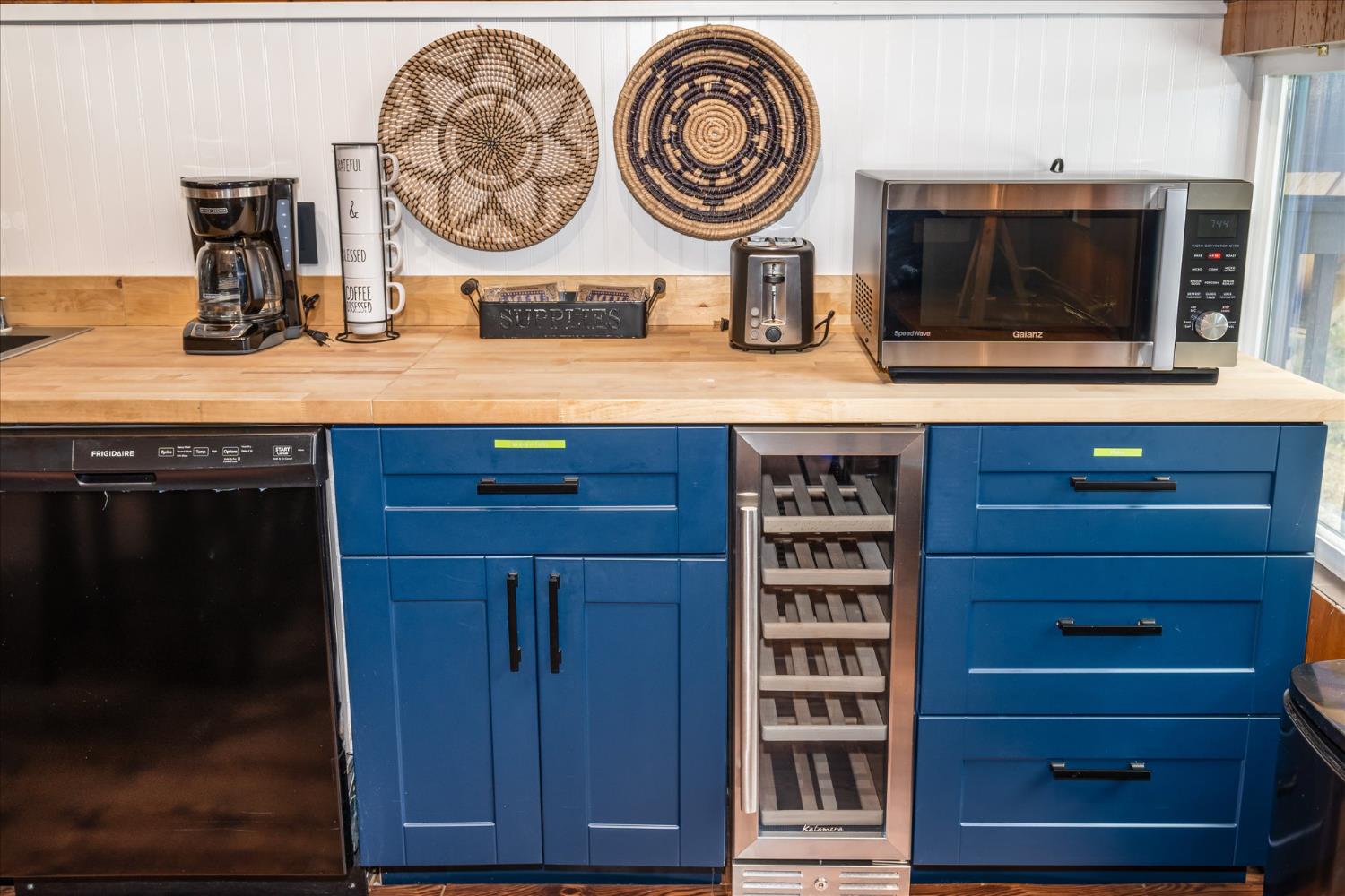 52966 Chapparal Dr, Oakhurst, CA 93644