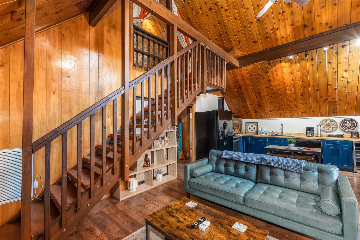 52966 Chapparal Dr, Oakhurst, CA 93644