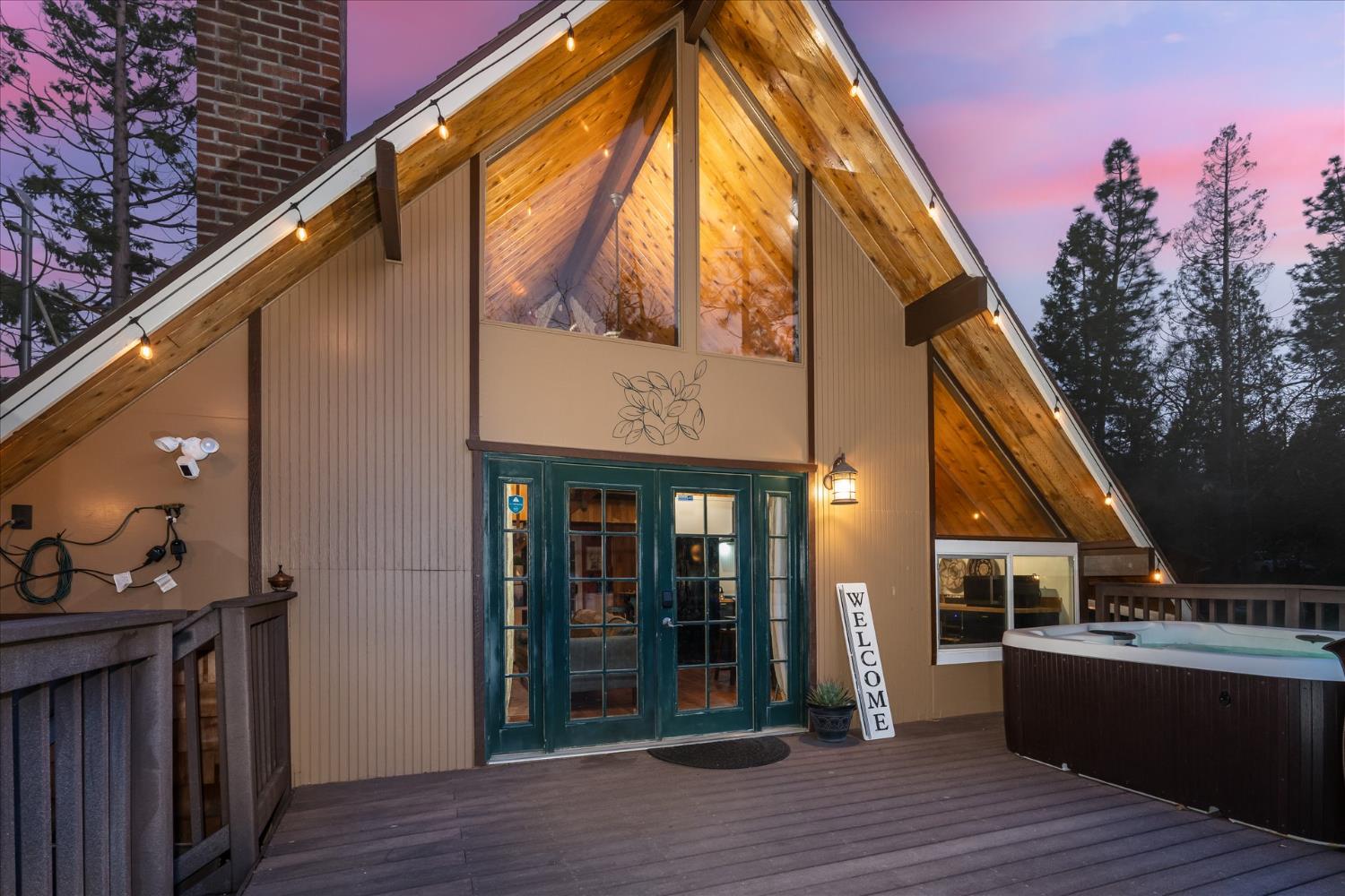 52966 Chapparal Dr, Oakhurst, CA 93644