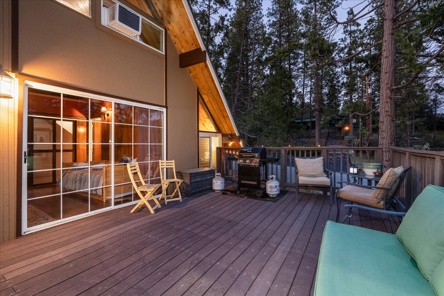 52966 Chapparal Dr, Oakhurst, CA 93644