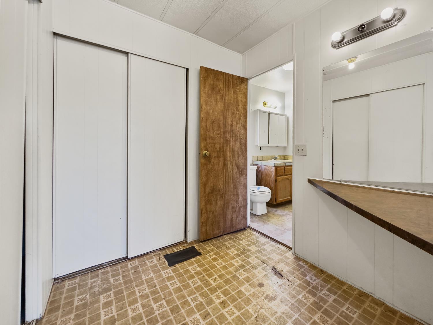 40882 Jean Rd E, Oakhurst, CA 93644