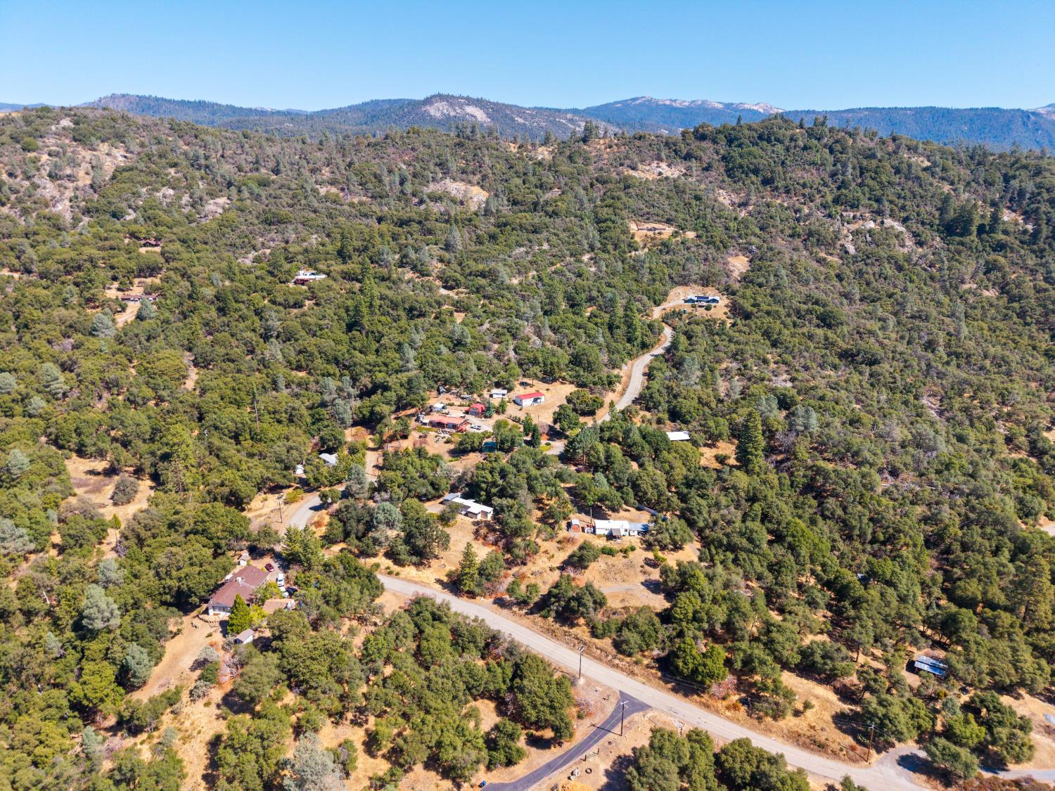 40882 Jean Rd E, Oakhurst, CA 93644