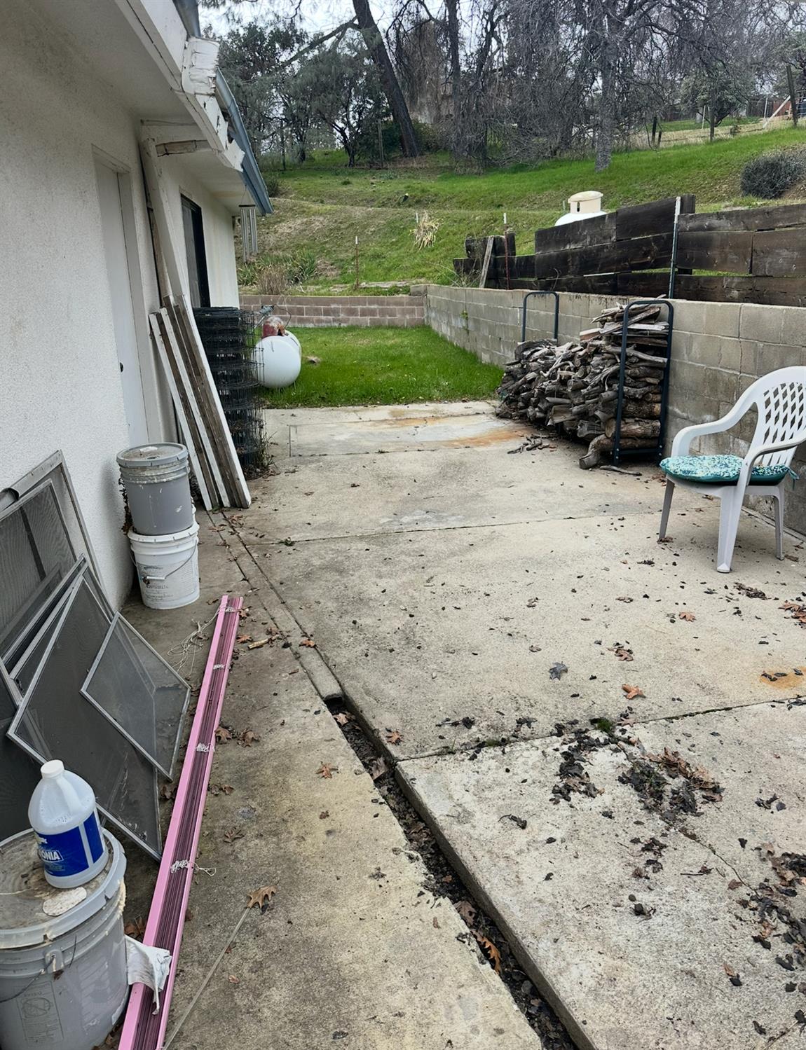 42912 Country Club Dr E, Oakhurst, CA 93644