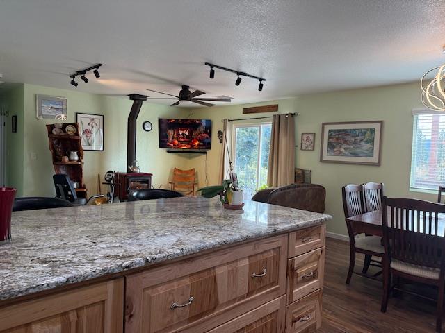 39468 Summit Dr, Oakhurst, CA 93644