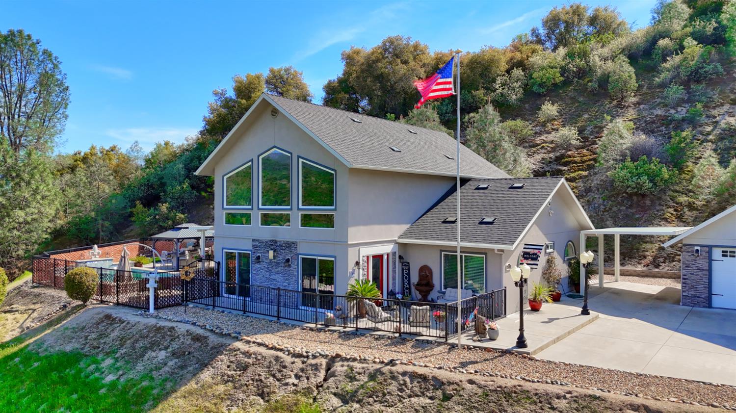 42038 Empty Creek, Oakhurst, CA 93644