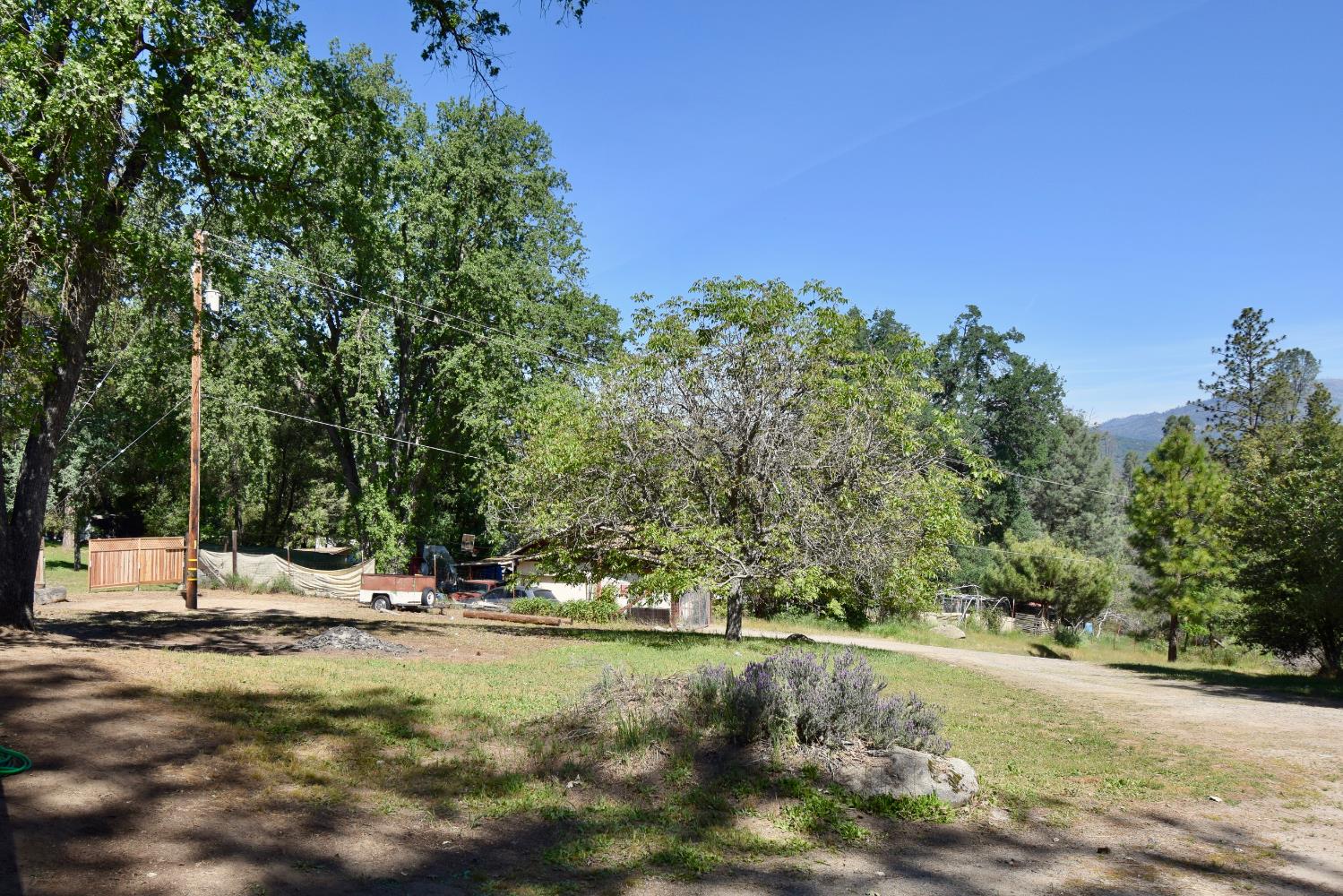 39384 Road 425B, Oakhurst, CA 93644