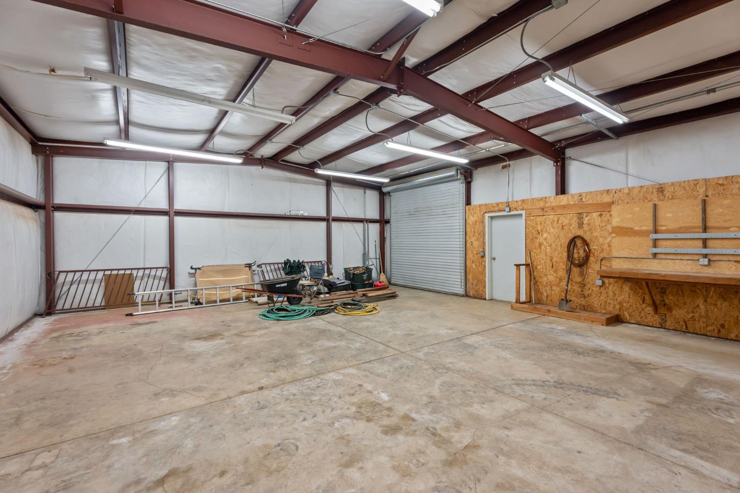 45012 Mockingbird Ln, Oakhurst, CA 93644