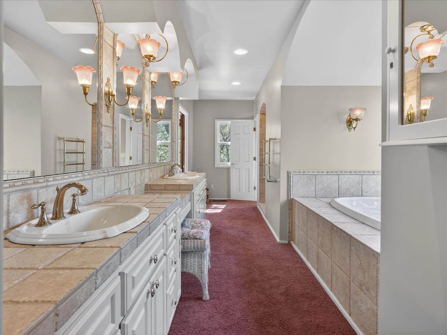 37733 37736 Black Ranch Rd, Oakhurst, CA 93644