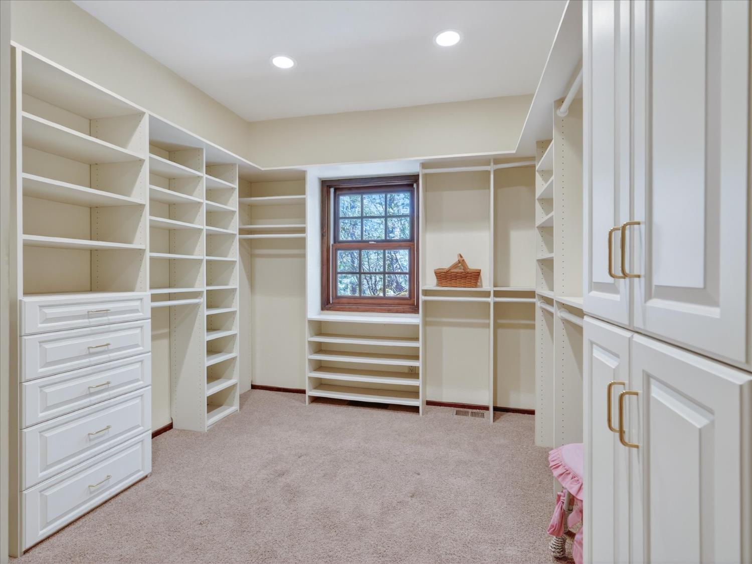 37733 37736 Black Ranch Rd, Oakhurst, CA 93644