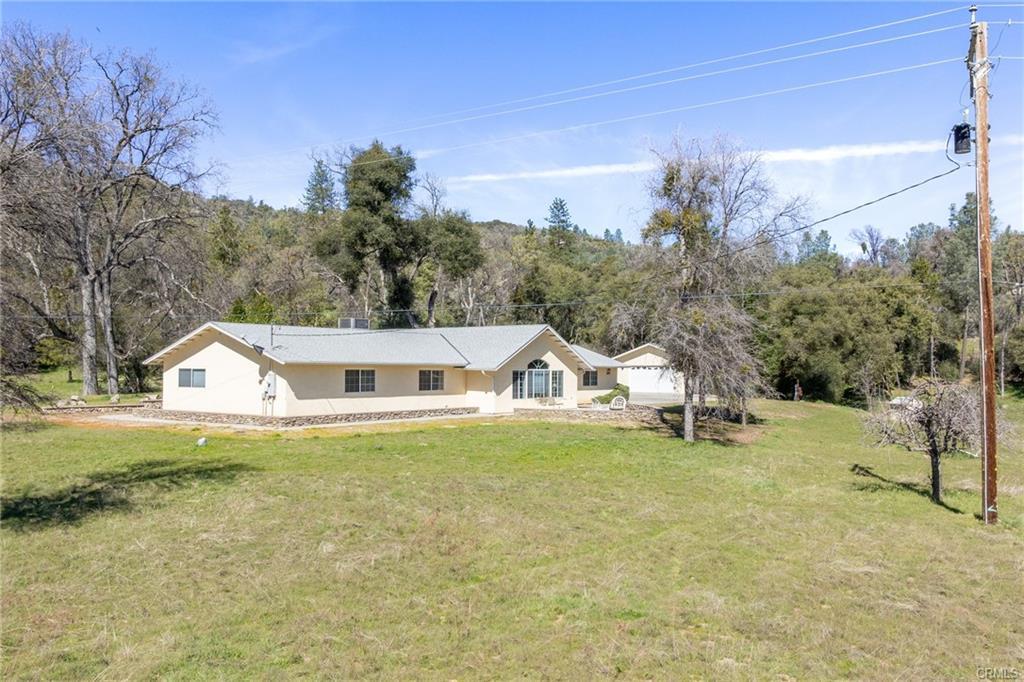 50174 Road 620, Oakhurst, CA 93644