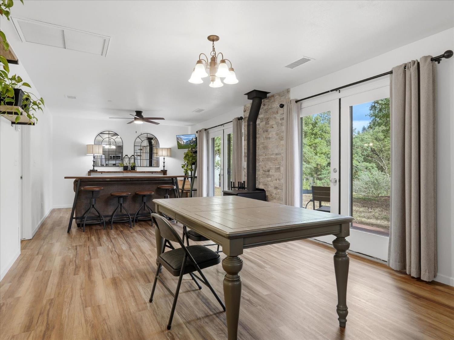 45893 & 45899 Sutton Dr, Oakhurst, CA 93644