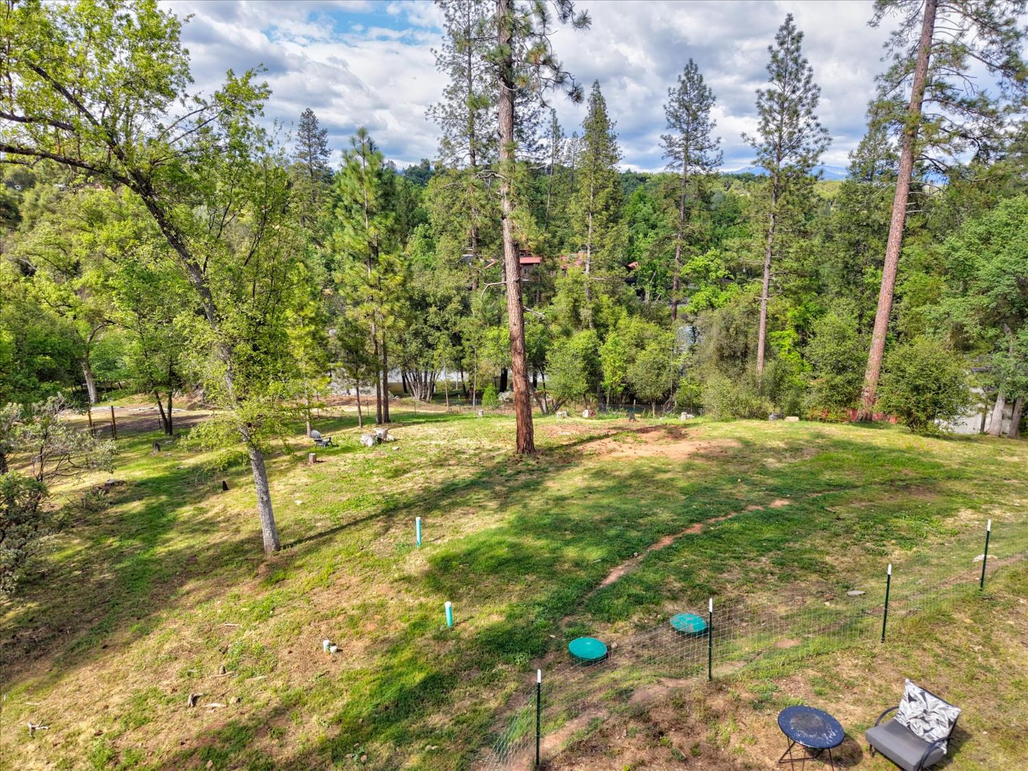 45893 & 45899 Sutton Dr, Oakhurst, CA 93644