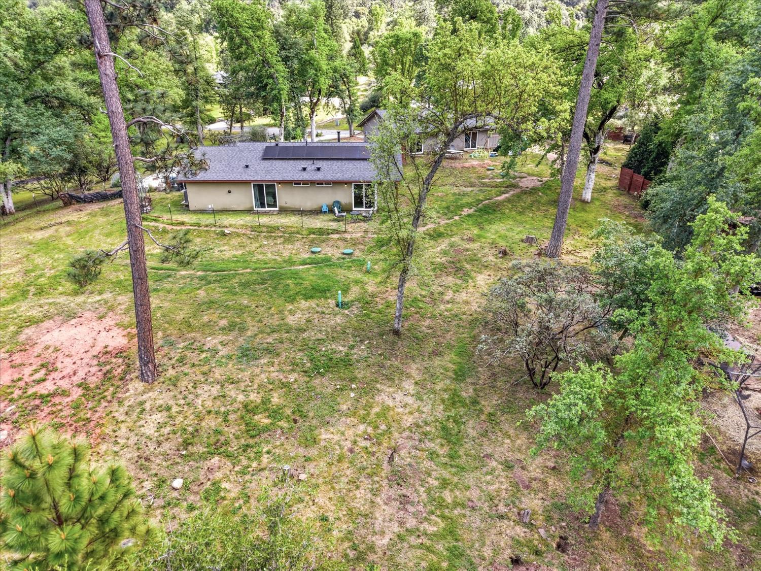 45893 & 45899 Sutton Dr, Oakhurst, CA 93644