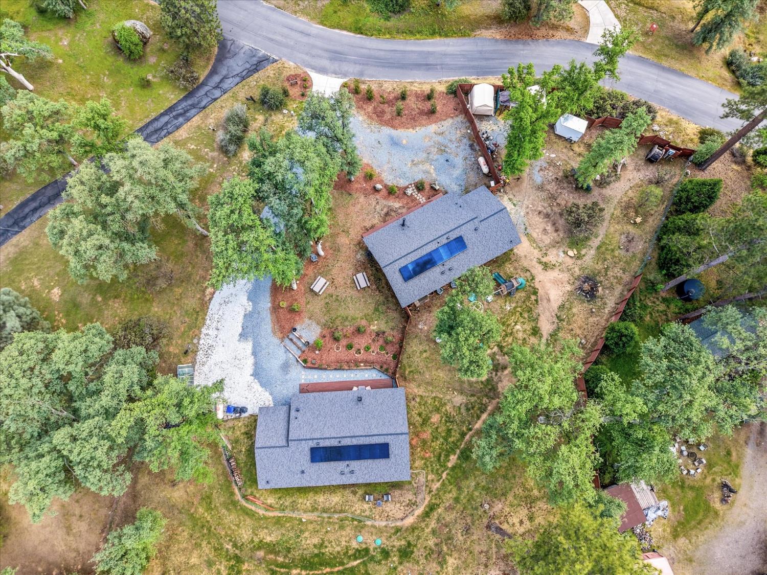 45893 & 45899 Sutton Dr, Oakhurst, CA 93644