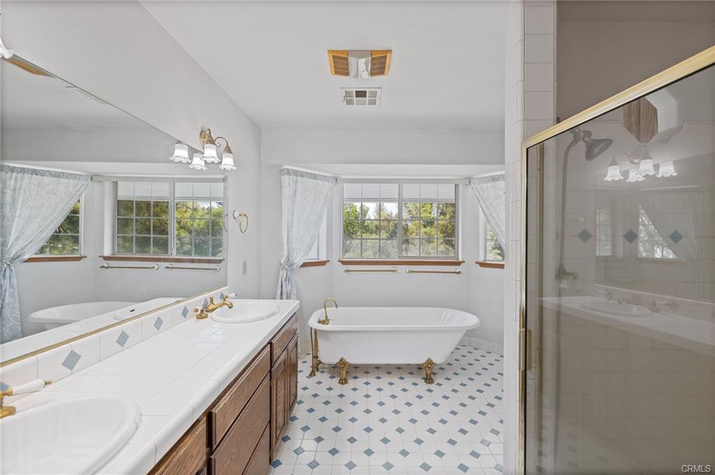 50711 Road 426, Oakhurst, CA 93644