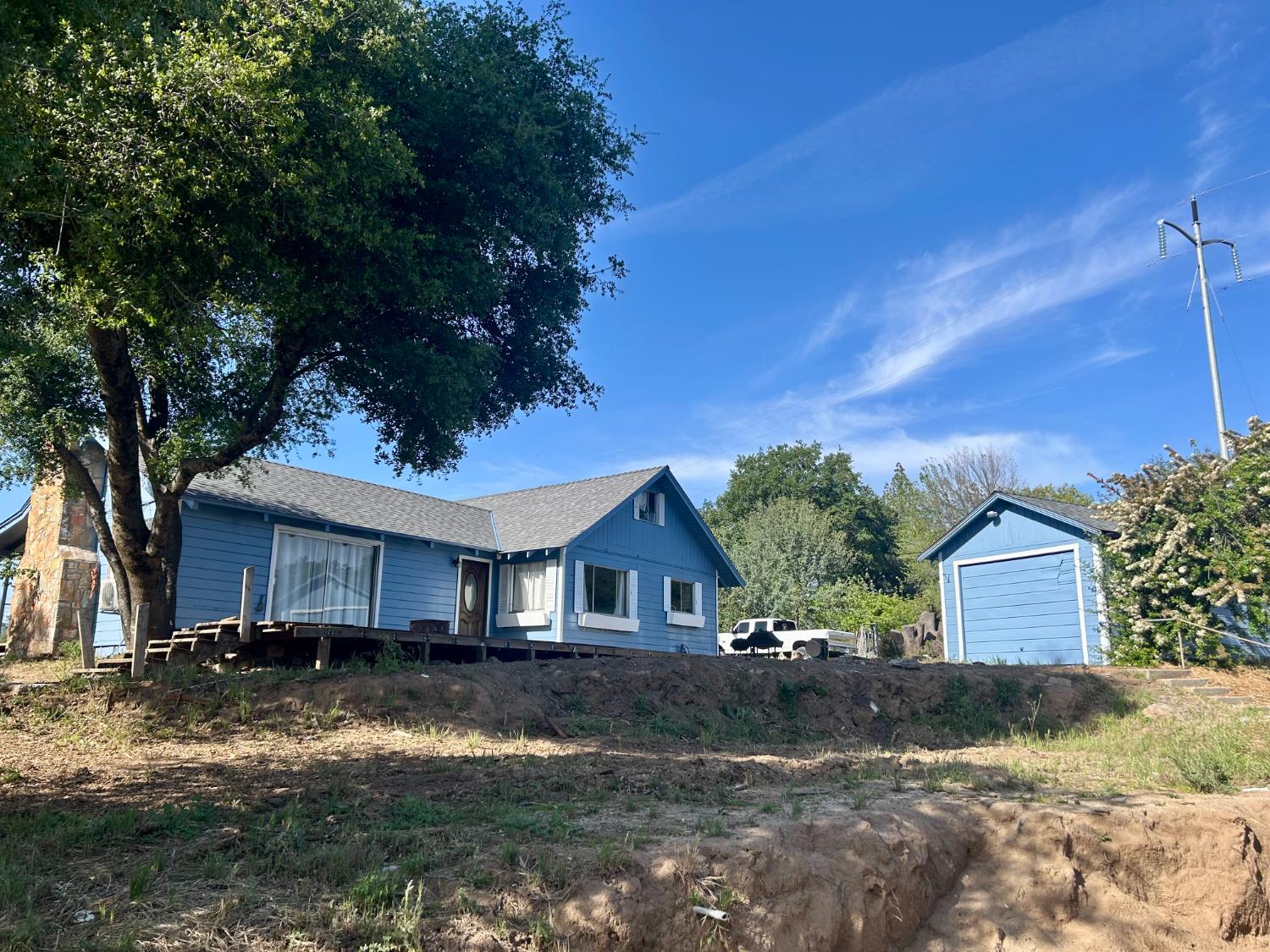 49992 Road 426, Oakhurst, CA 93644