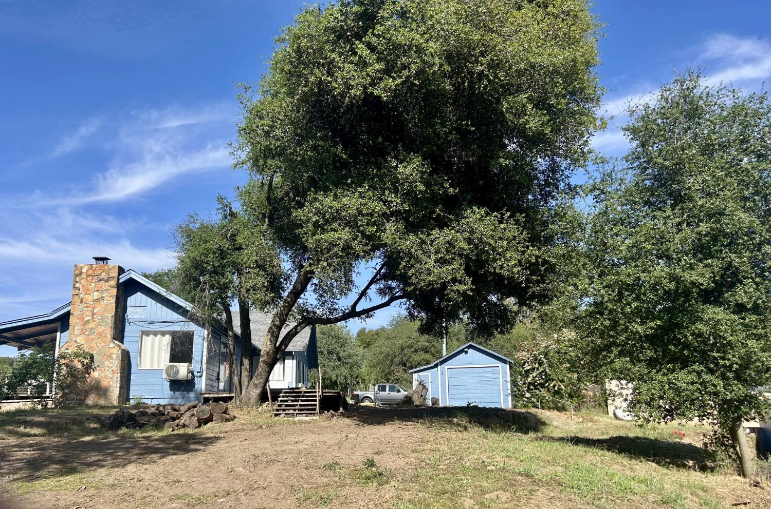 49992 Road 426, Oakhurst, CA 93644