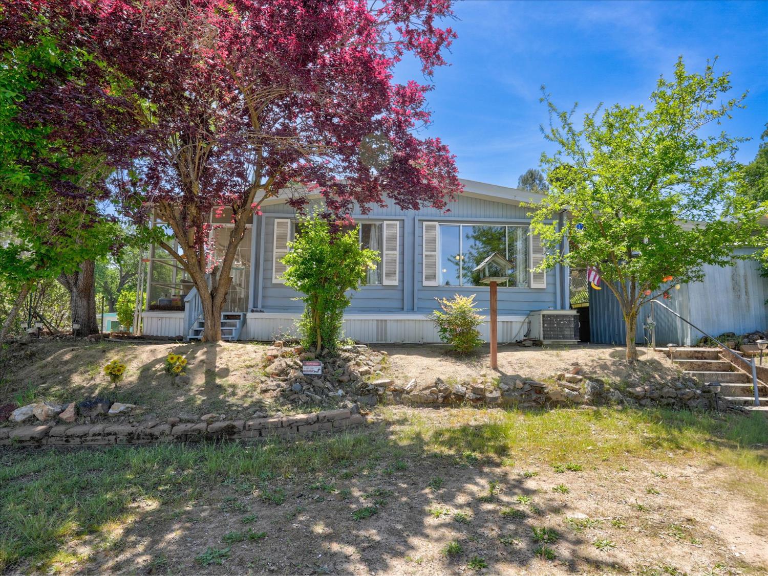 39678 Rd 425B #16, Oakhurst, CA 93644