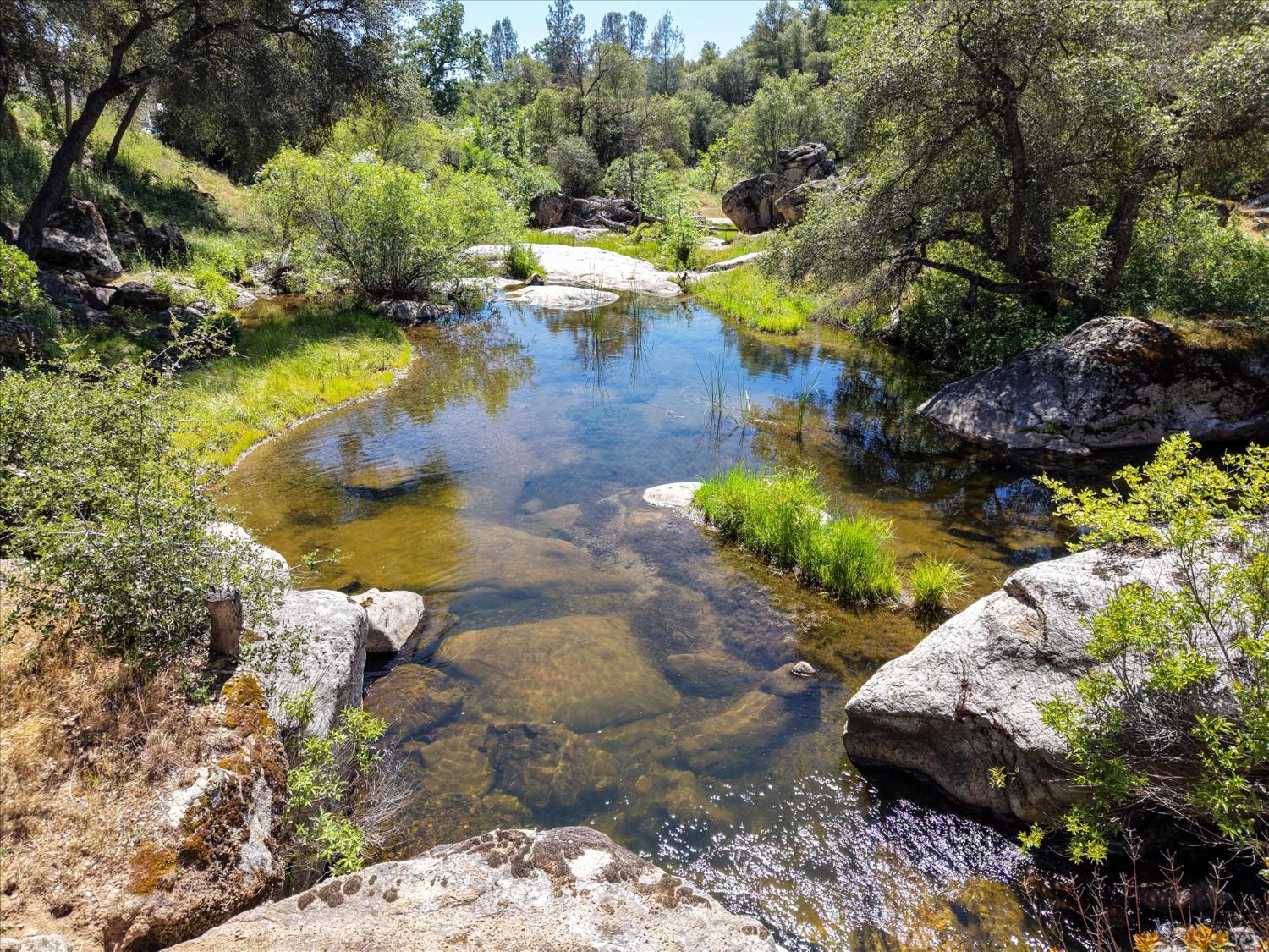 45858 Old Corral Rd, Oakhurst, CA 93614