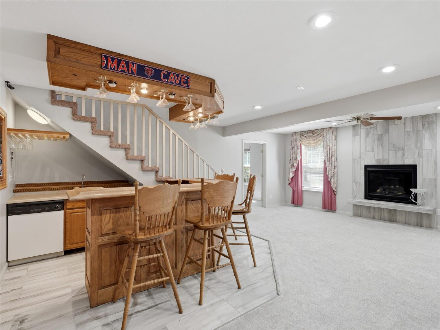 45858 Old Corral Rd, Oakhurst, CA 93614