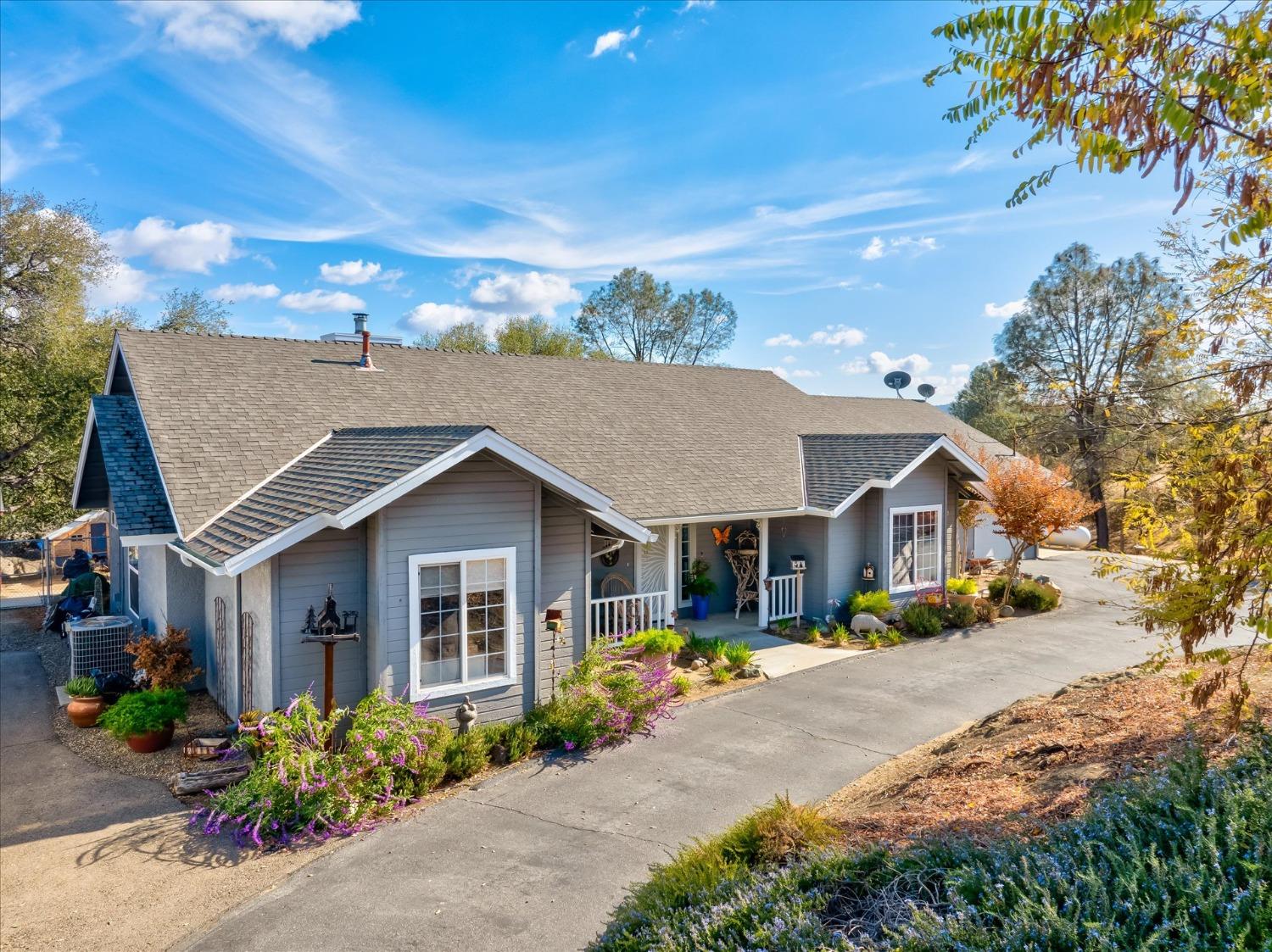 33655 River Knolls Rd, Coarsegold, CA 93614