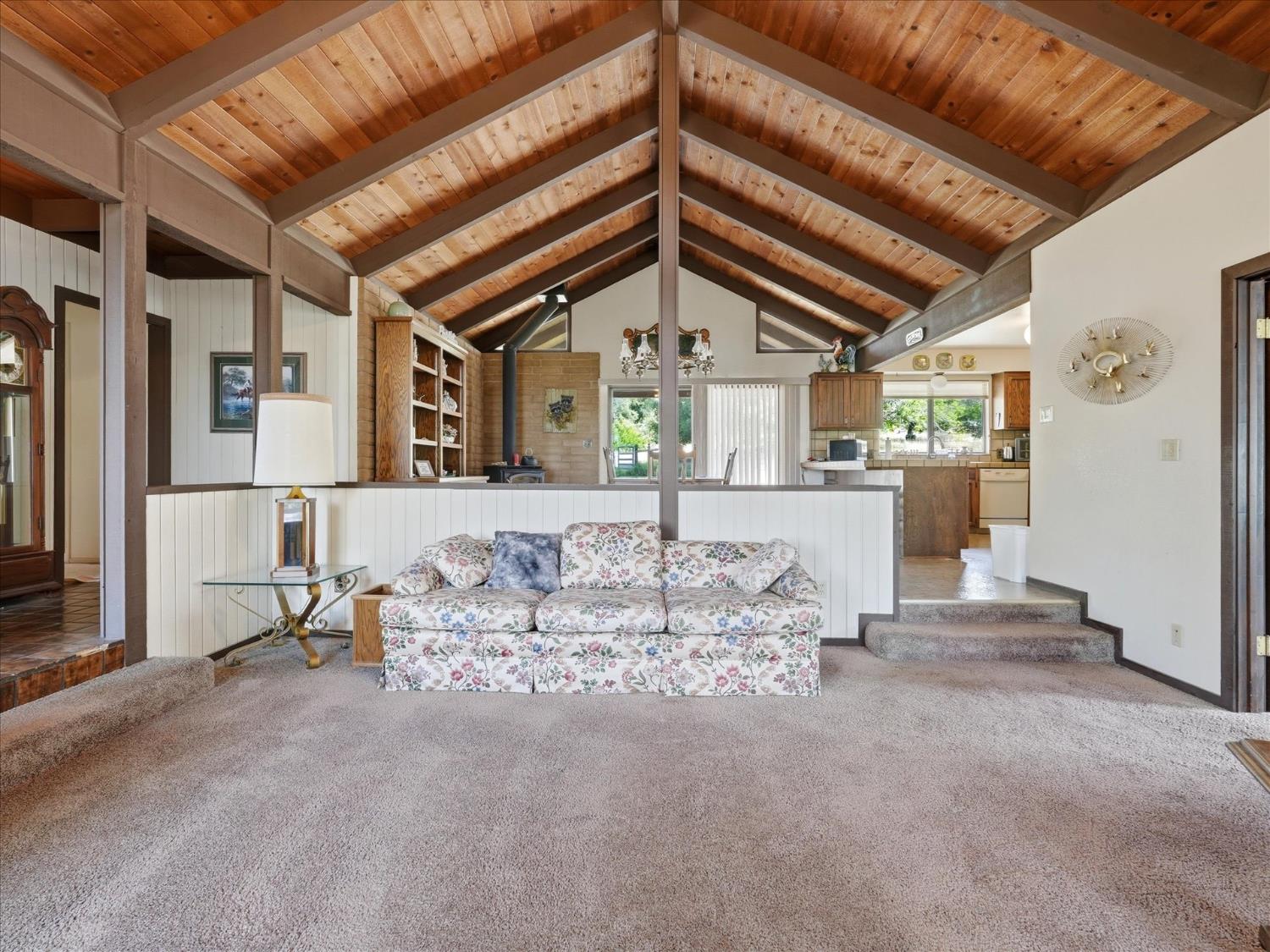 45577 Meadow Brook Way, Coarsegold, CA 93614