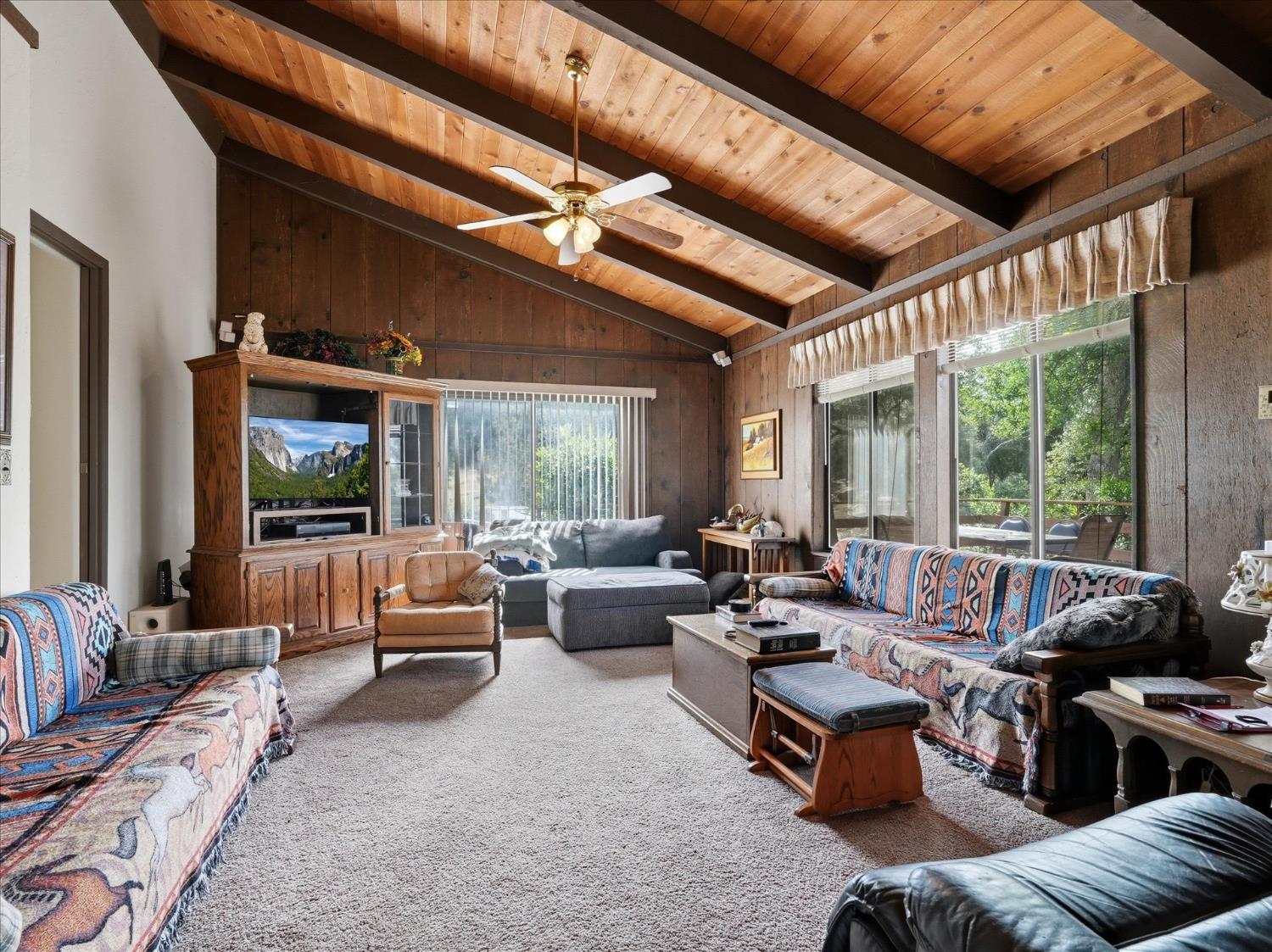 45577 Meadow Brook Way, Coarsegold, CA 93614