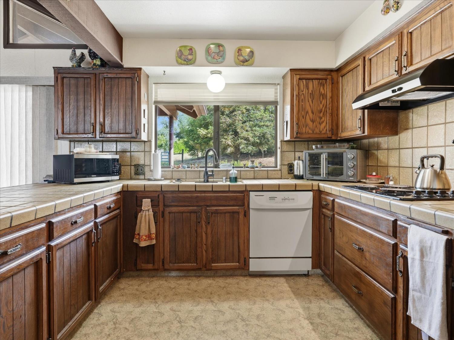 45577 Meadow Brook Way, Coarsegold, CA 93614