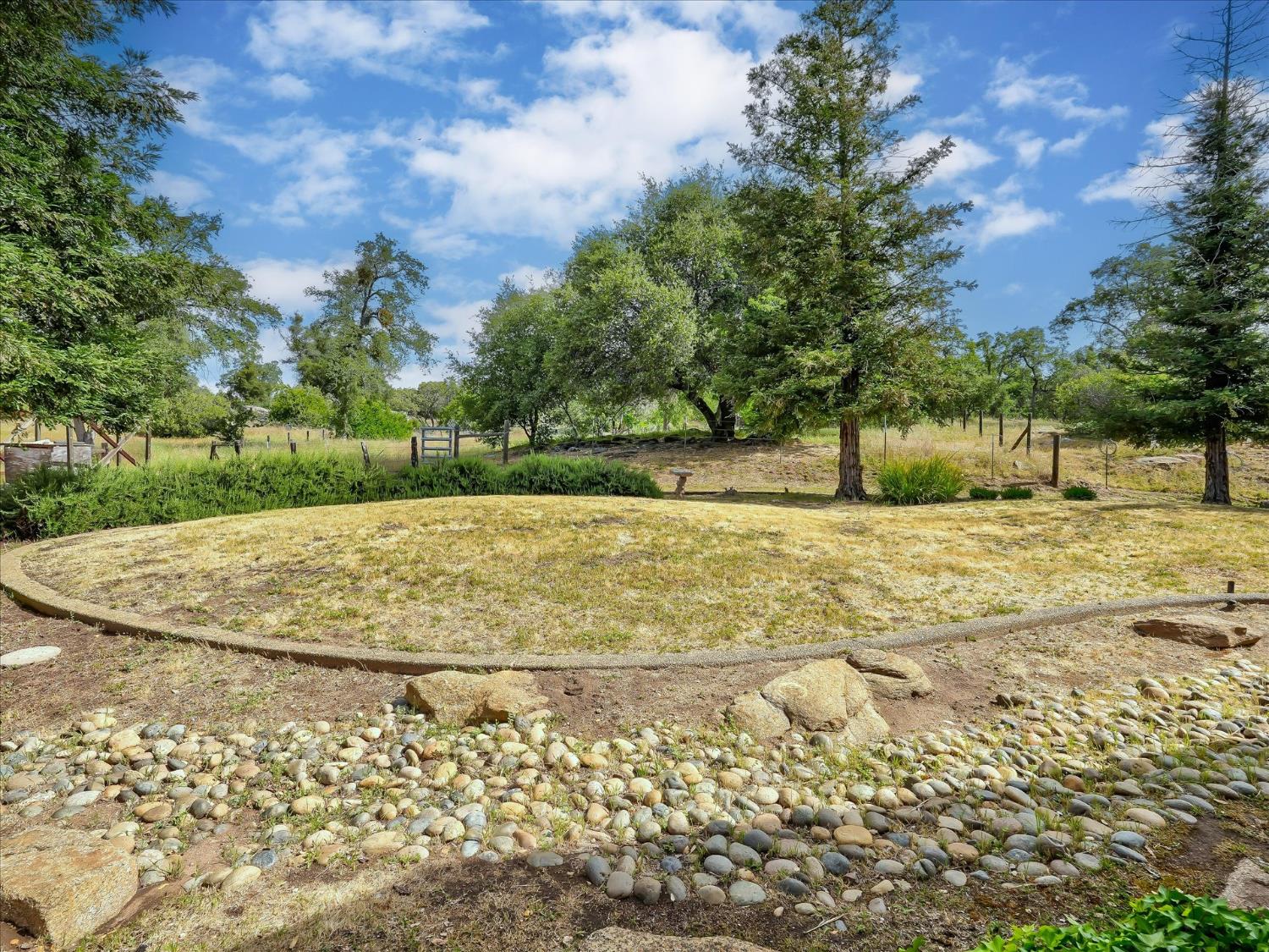 45577 Meadow Brook Way, Coarsegold, CA 93614
