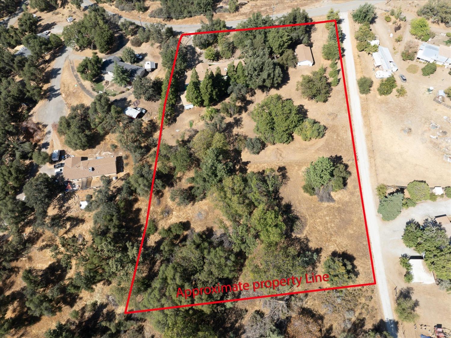 58467 Road 601, Ahwahnee, CA 93601