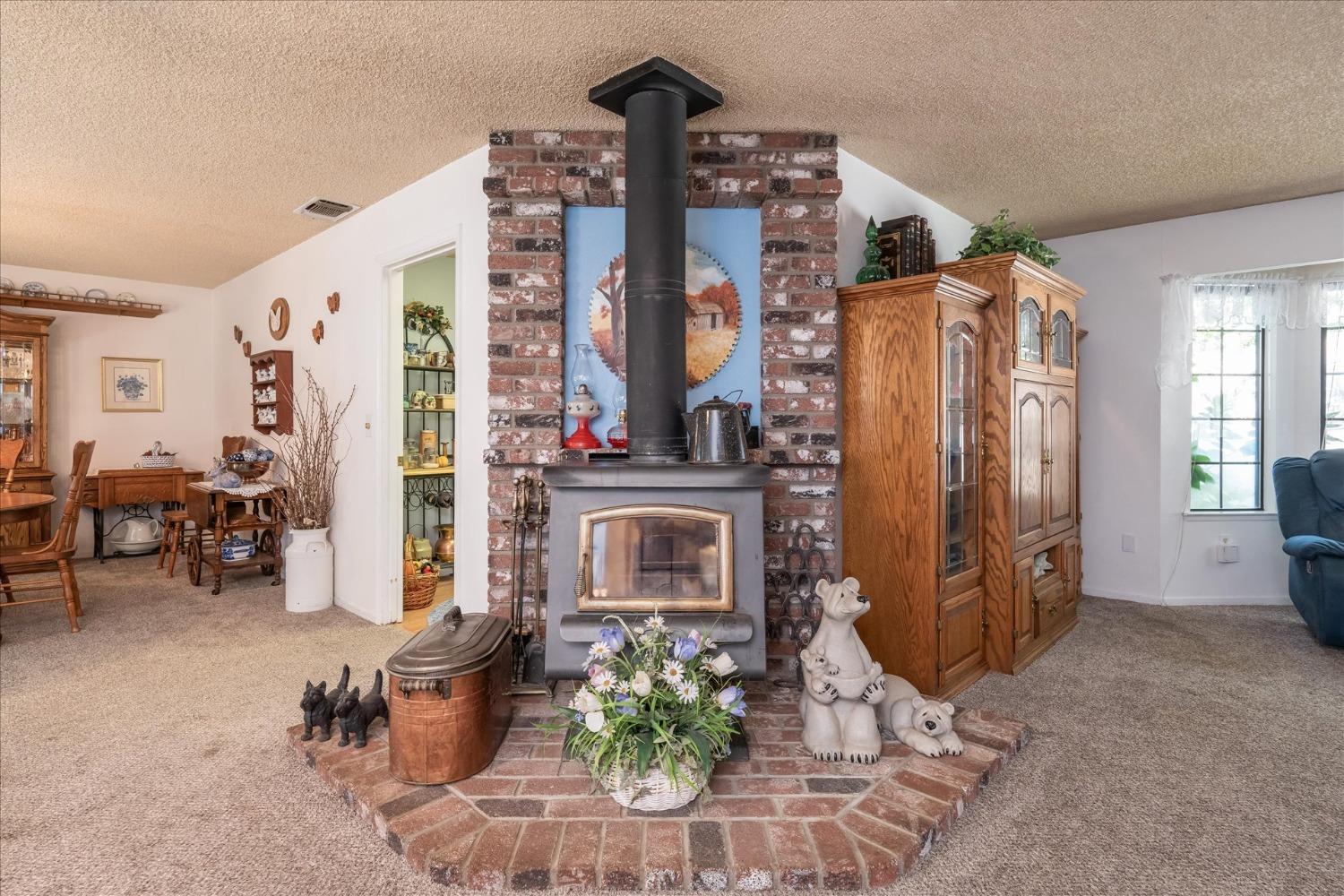 58467 Road 601, Ahwahnee, CA 93601