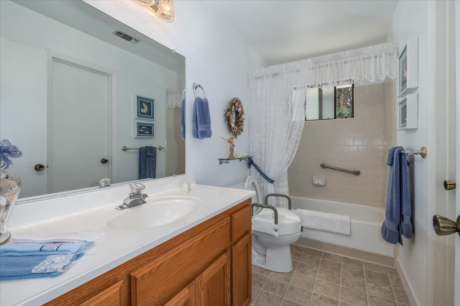 58467 Road 601, Ahwahnee, CA 93601
